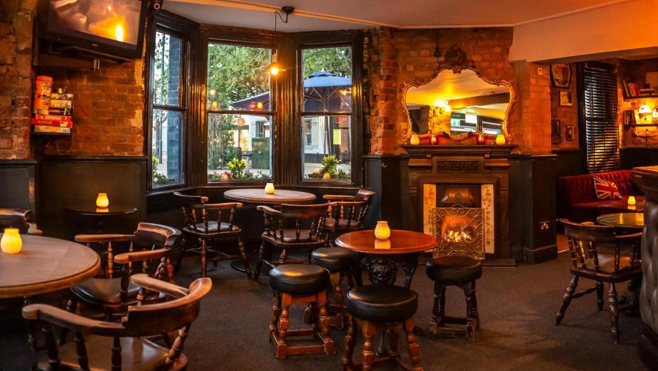 The Foresters Arms Kingston upon Thames  Luaran gambar